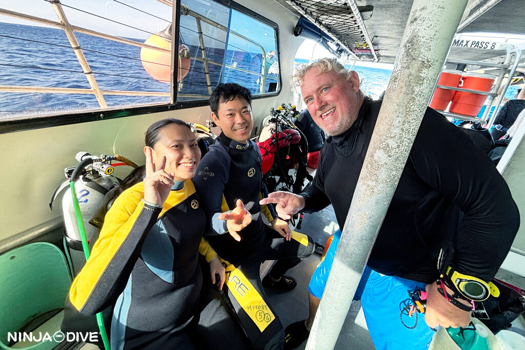 NINJA DIVE 忍者ダイブ 貸し切り プライベート チャーター ファンダイビング ボートダイビング グアム ダイビング ビギナー 初心者 少人数 バラクーダロック ダイビングショップ カップル 家族