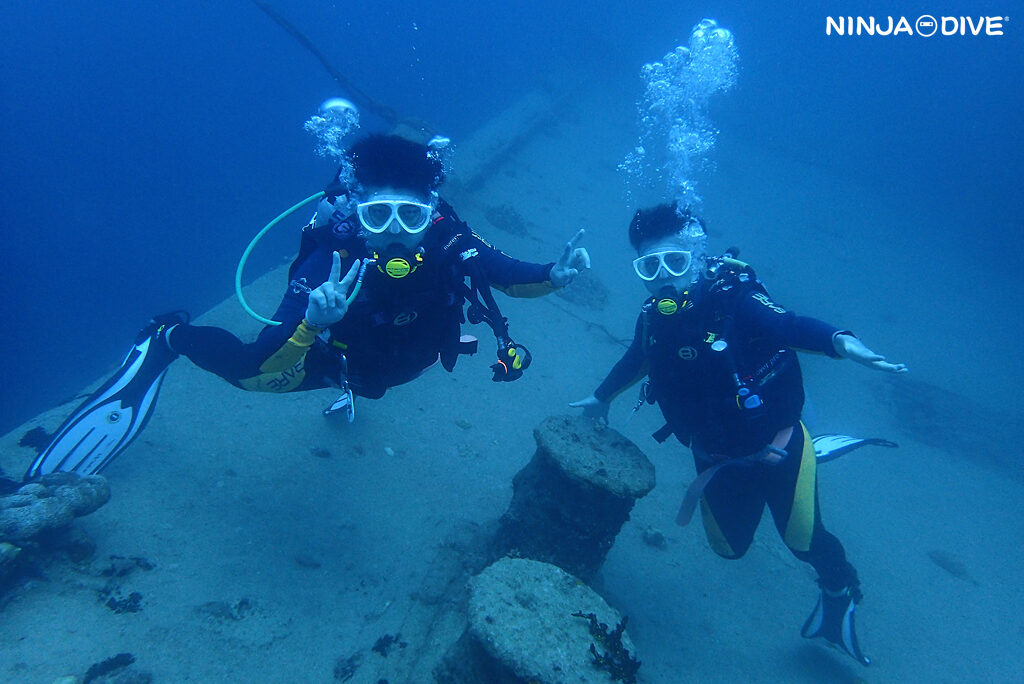 NINJA DIVE 忍者ダイブ 貸し切り プライベート チャーター ファンダイビング ボートダイビング グアム ダイビング ビギナー 初心者 少人数 ブルーアンドホワイト アメリカンタンカー 沈船 レック ダイビングショップ ライセンス取り立て