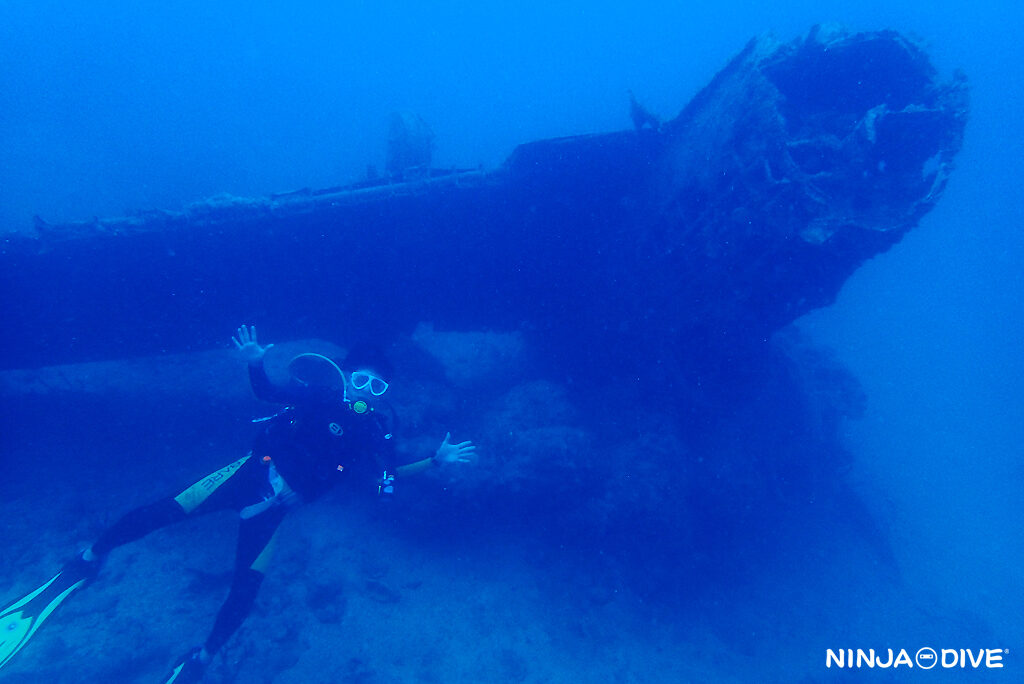 NINJA DIVE 忍者ダイブ 貸し切り プライベート チャーター ファンダイビング ボートダイビング グアム ダイビング ビギナー 初心者 少人数 ボウルダーアレー セメントバージ バルボンバー レック ダイビングショップ おひとりさま
