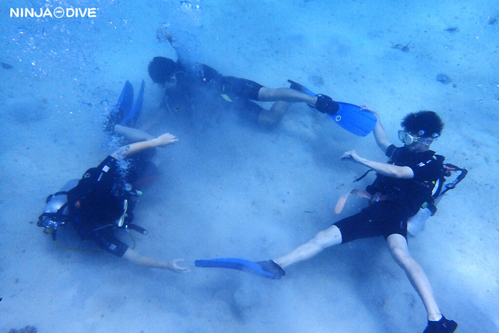 NINJA DIVE 忍者ダイブ 貸し切り プライベート ビーチダイビング グアム 体験ダイビング ビギナー 初心者 ダイビングショップ お魚いっぱい カップル リフレッシュダイビング ブランク 体験ダイビング 夏休み