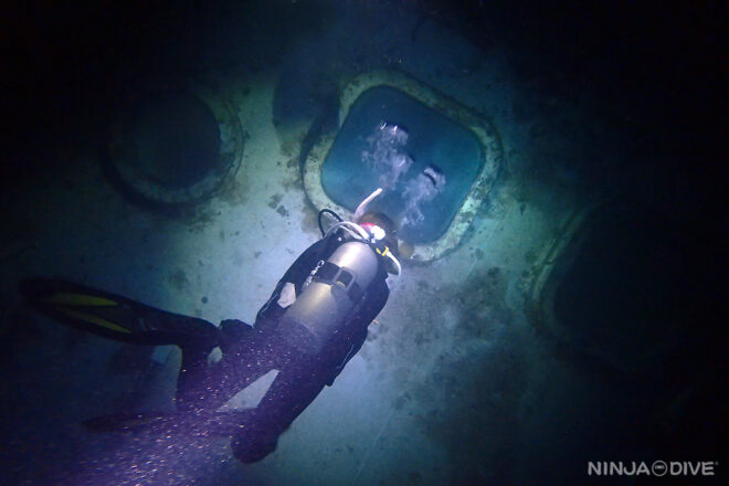 NINJA DIVE 忍者ダイブ 貸し切り プライベート ビーチダイビング グアム ファンダイビング ビギナー 初心者 ダイビングショップ 水中展望台 ウミウシ アメフラシ ピティボムホール マクロ ビーチダイビング ナイト ナイトダイビング